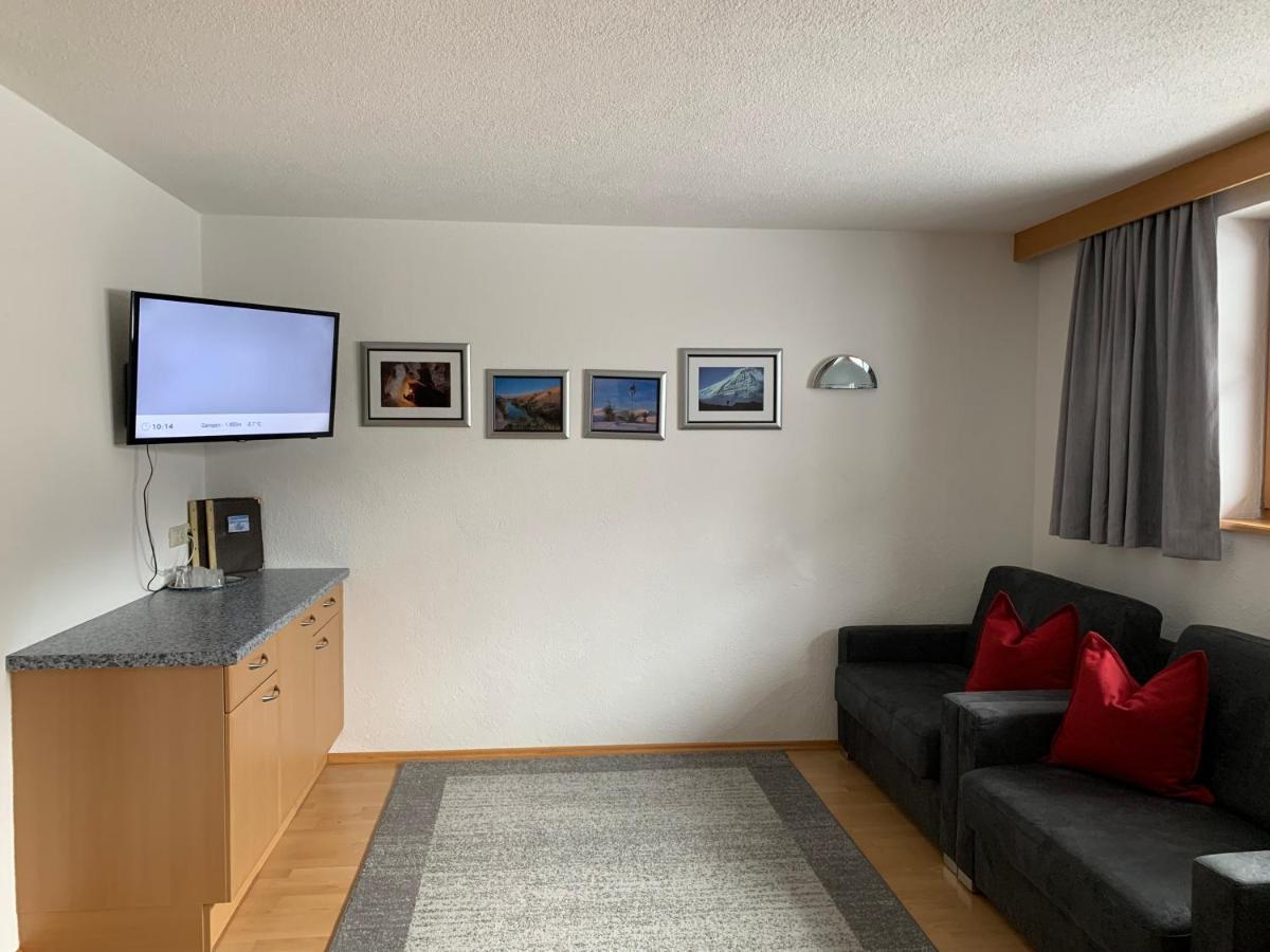 Pension Strolz Санкт-Антон-ам-Арльберг Экстерьер фото