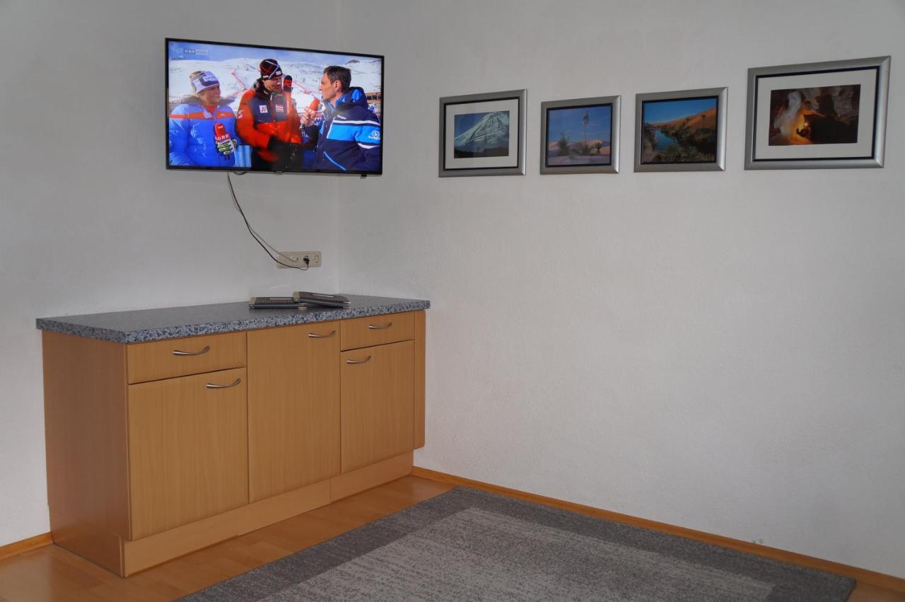 Pension Strolz Санкт-Антон-ам-Арльберг Экстерьер фото